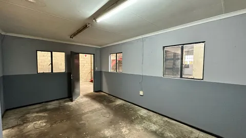 Warehouse 22, Krost Park, 22000m² (10)